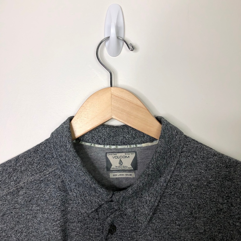 Volcom Polo - Picture 3 of 3